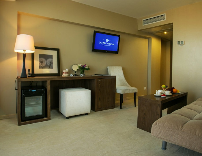 Люкс Премиум 2-местный 2-комнатный - Гранд отель «Жемчужина»